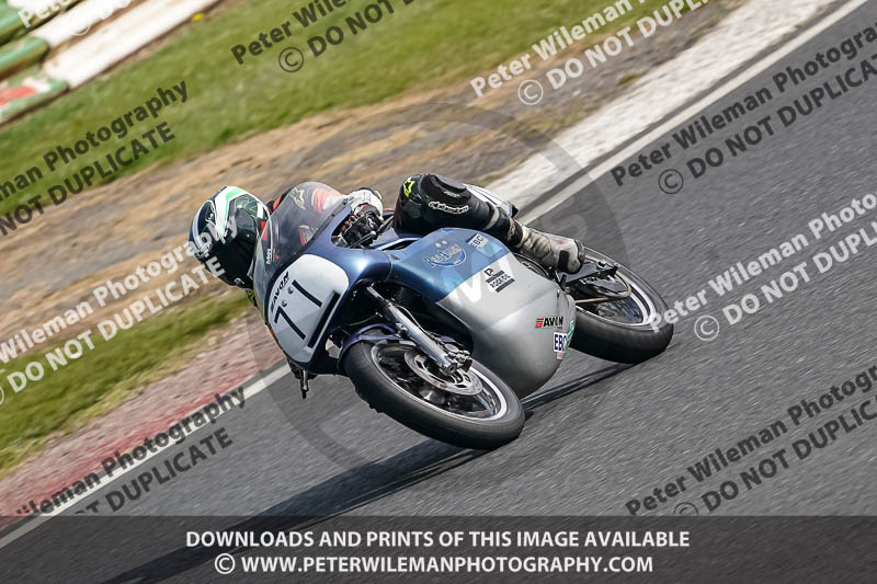 enduro digital images;event digital images;eventdigitalimages;mallory park;mallory park photographs;mallory park trackday;mallory park trackday photographs;no limits trackdays;peter wileman photography;racing digital images;trackday digital images;trackday photos